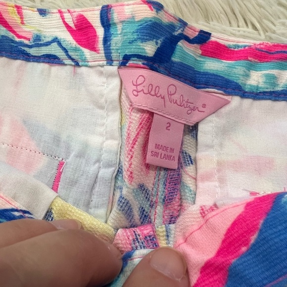 Lilly Pulitzer Adie Shorts - Size 2 - pink sunset/the sunny side print - Picture 7 of 11